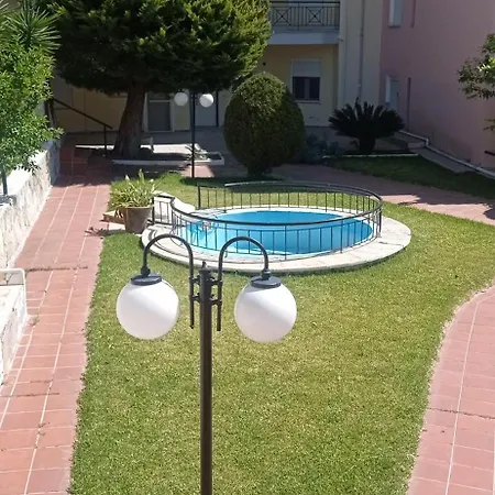 Апартаменты Summer Breeze *